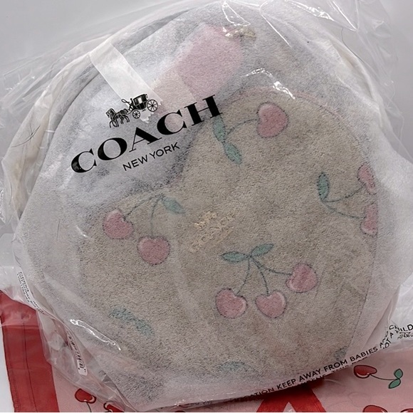 Coach Heart Bag Color Block Cherry Print - Picture 10 of 13